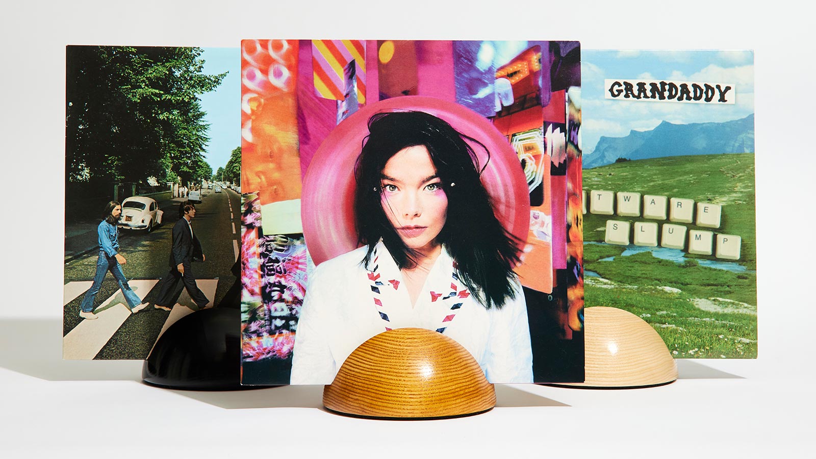 Hemisphere vinyl record holder in three colours: Dusk, Day and Dawn